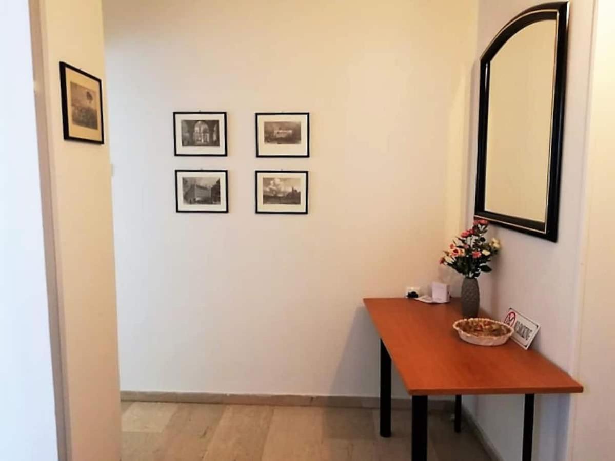 The Rose Apartment 沃洛斯 外观 照片